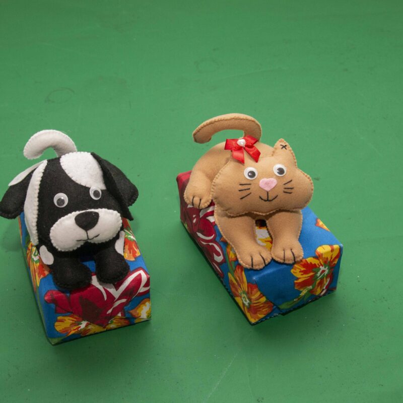 Peso de porta Cachorrinho e gatinho