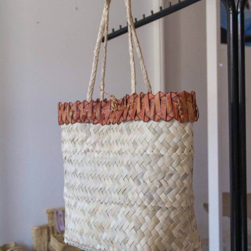 Bolsa de palha com alça de Ouricuri